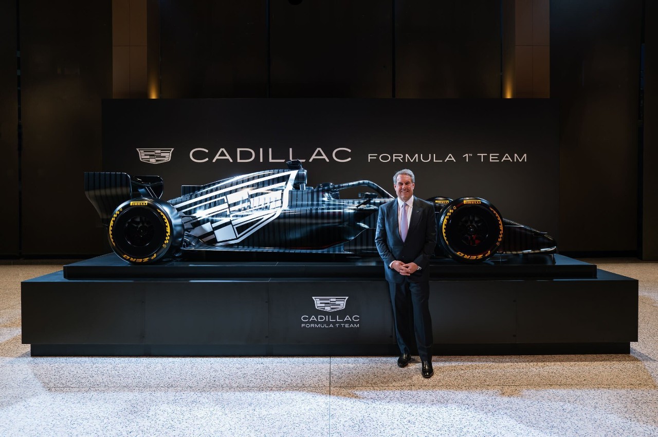 Front three-quarter view of Cadillac Formula 1 test livery.