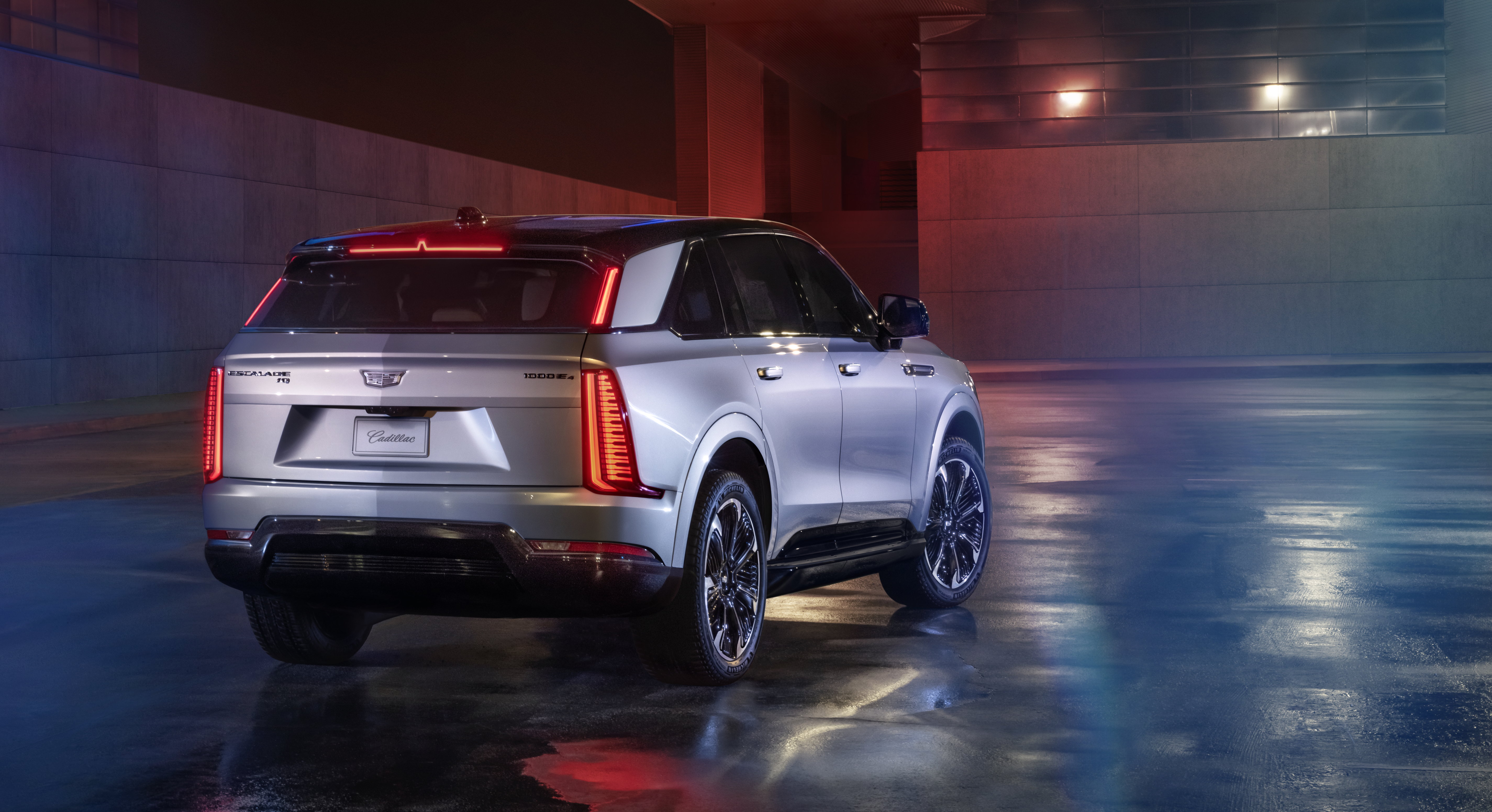 Roof & A-Pillar Kit | CADILLAC ESCALADE IQ 2025 Roof & A-Pillar Kit | CADILLAC ESCALADE IQ 2025